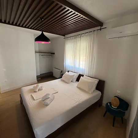 Thalassea Apartment *