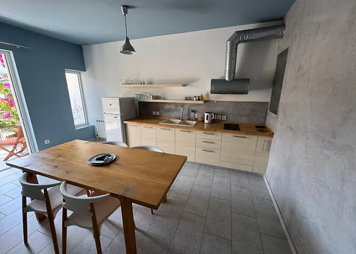 Thalassea Daire Himarë